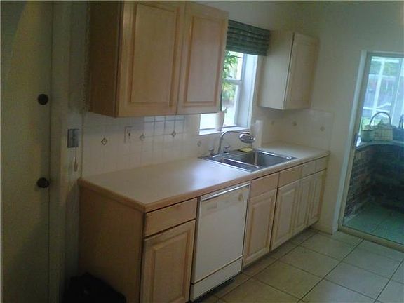 5th image of 15501 SW 83rd Ave