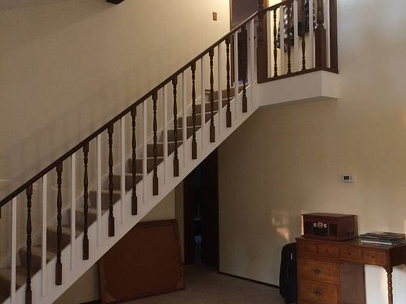 3rd image of 3985 NW Elmwood Dr