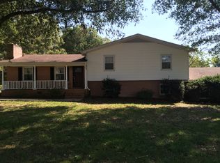 120 Willis Rd, Taylors, SC 29687