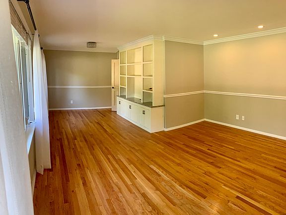 4th image of 518 E Essex Ave