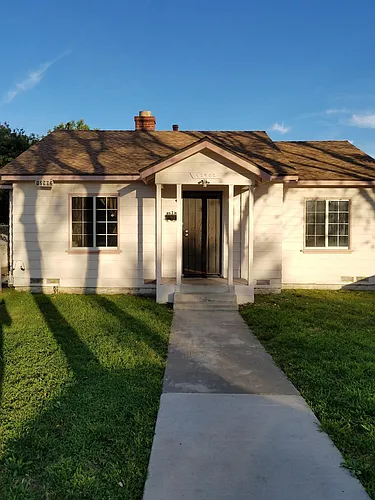 12902 Civic Center Dr Photo 1