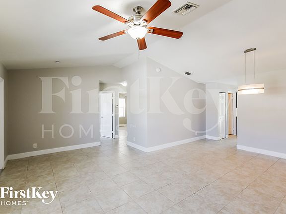 3rd image of 5629 Priscilla Ln