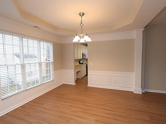 3rd image of 302 Millicent Way