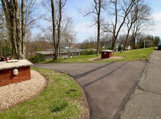 232 Brownstone Rdg, Meriden, CT 06451