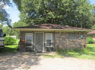 1265 Robinson Ln, Monticello, MS 39654