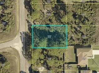 833 Burbank Ave S, Lehigh Acres, FL 33974