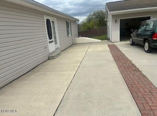 1065 Juniata Valley Rd, Hollidaysburg, PA