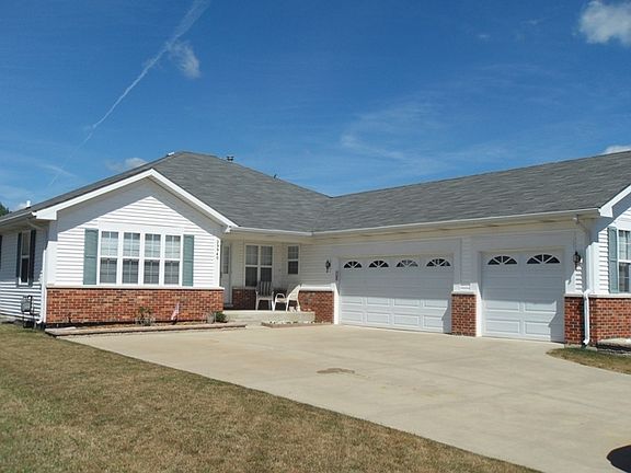 2nd image of 29940 Blue Heron Blvd