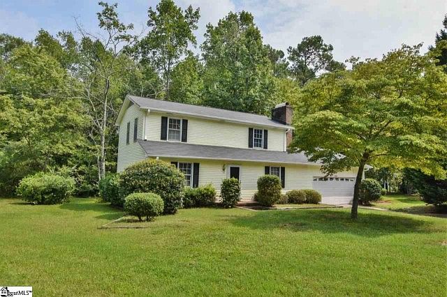 1st image of 106 Vicksburg Ct