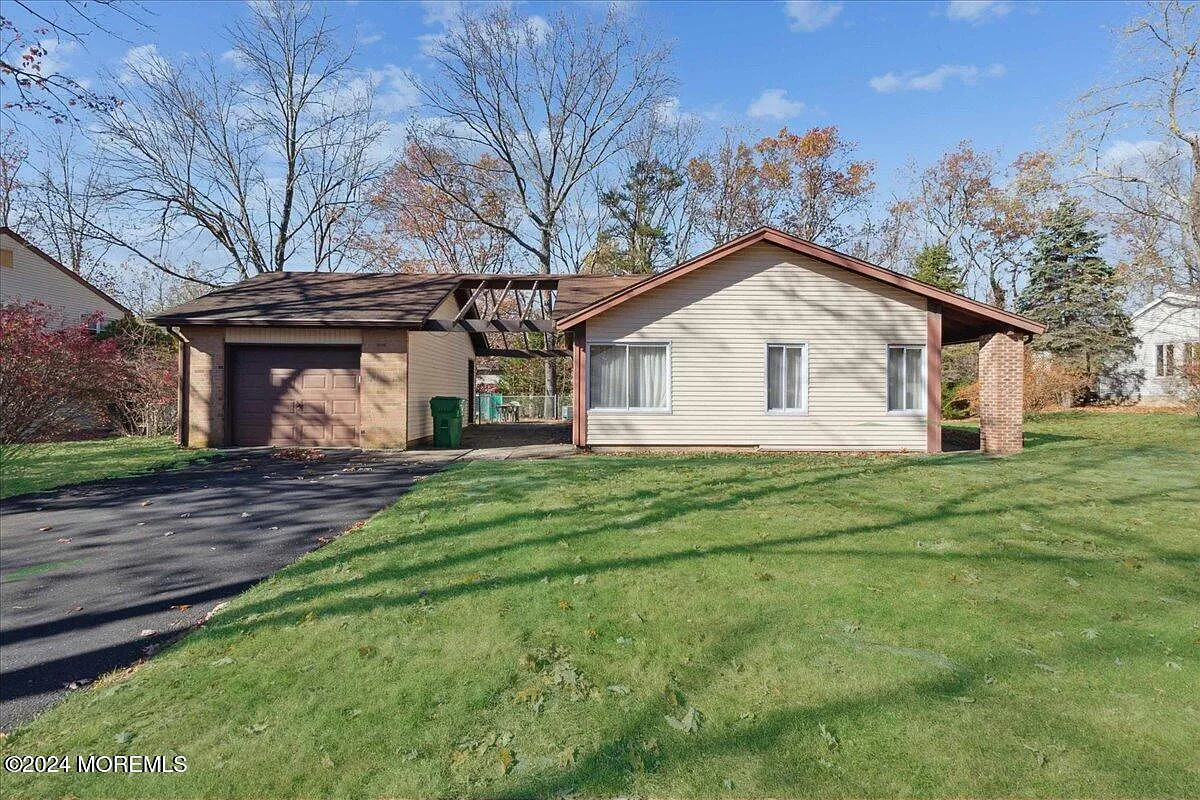 20 Winchester Drive photo 1