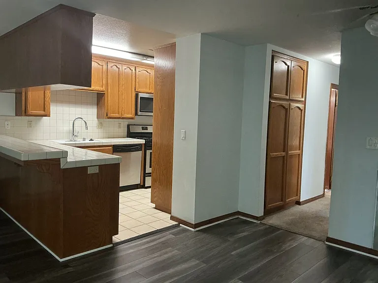 17200 Newhope St #221 — Photo 6