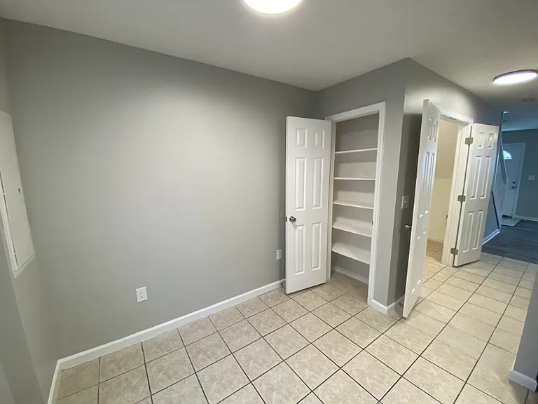 Valley View Townhomes — Photo 10