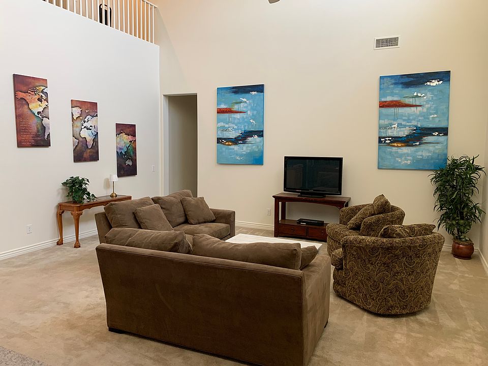 1st image of 3651 E Donato Dr #1