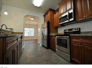 212 Hinton Ave, Chesapeake, VA 23323