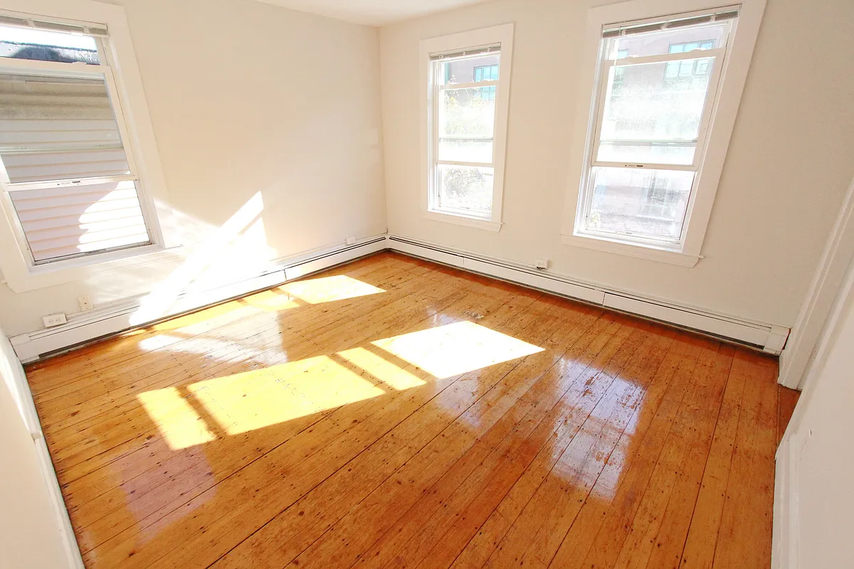 Building Photo - 159 Cambridge St #3