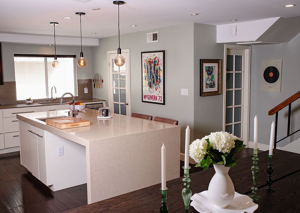 kitchen & Dining