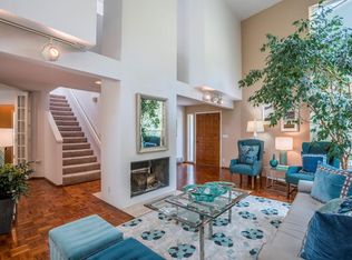 780 Embarcadero Rd, Palo Alto, CA 94303