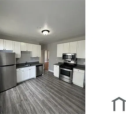 44 Mora St #2