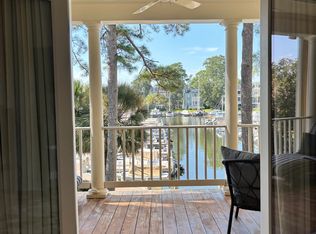 18 Spindle Ln, Hilton Head Island, SC 29926