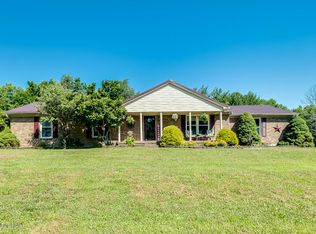 744 Kelly Dr, Taylorsville, KY 40071