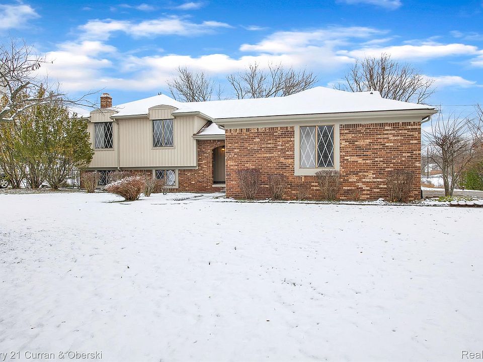 1st image of 24374 Cote Dnel Dr