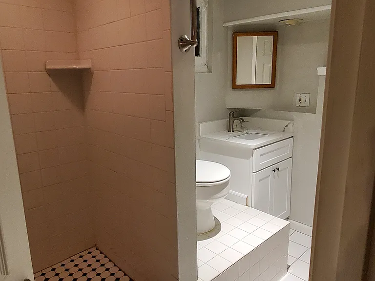 6113 Arbor St — Photo 4
