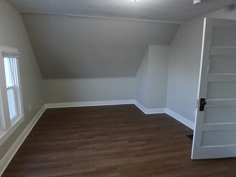 309 W Memorial Dr — Photo 10