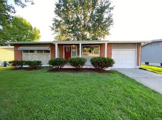 10315 Janson Dr, Saint Louis, MO 63136