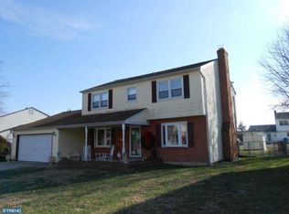 11 Black Rd, New Castle, DE 19720