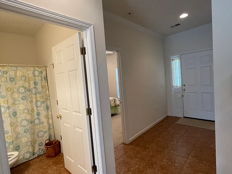 5822 Longwood Dr #302 — Photo 6