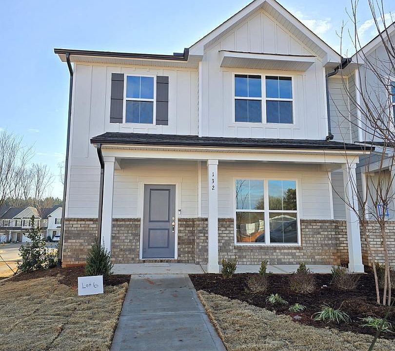 1st image of 132 Abbots Mill Dr