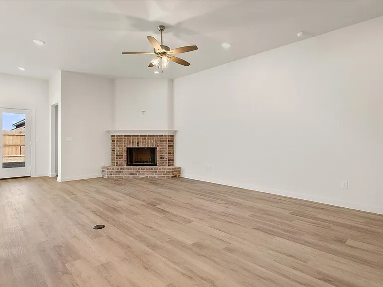 2604 Garland Ave — Photo 12