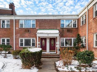 184 Hillside Ave, Leonia, NJ
