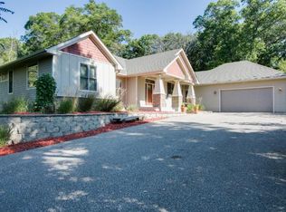 572 Perch Lake Rd, Hudson, WI 54016