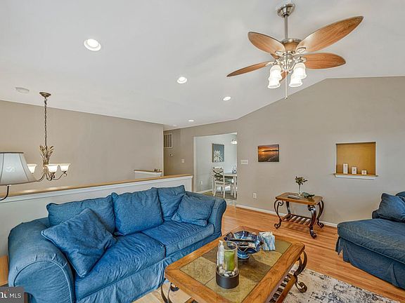 5th image of 40220 Golden Beach Rd
