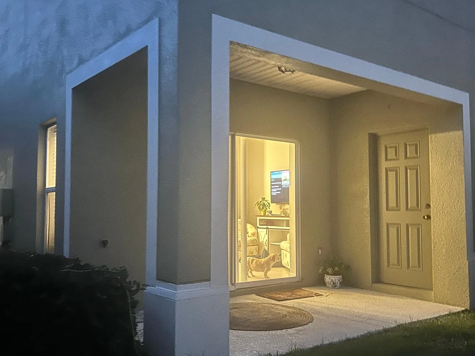 2 bed, 1173 sqft, $2,100 — Photo 2