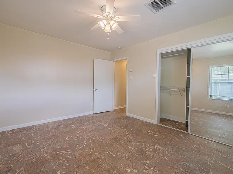 4113 Edison St — Photo 18