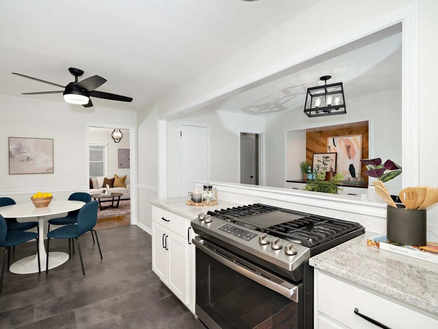 3 bed, 1608 sqft, $2,500 — Photo 4