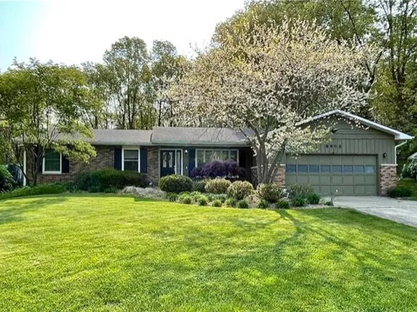 6802 Springbrook Ln, Kalamazoo, MI 49004