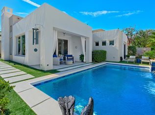 3002 Searchlight Ln, Palm Springs, CA 92264