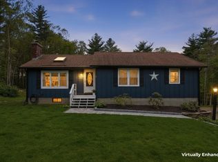 39 Arch St, Douglas, MA 01516