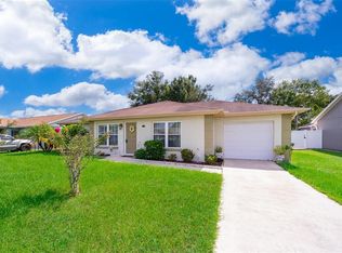 244 E Cedarwood Cir, Kissimmee, FL 34743
