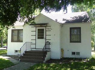 2221 Avenue F, Scottsbluff, NE 69361