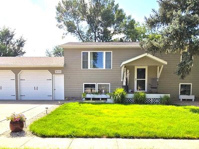1005 S McKinley Ave, Pierre, SD, 57501