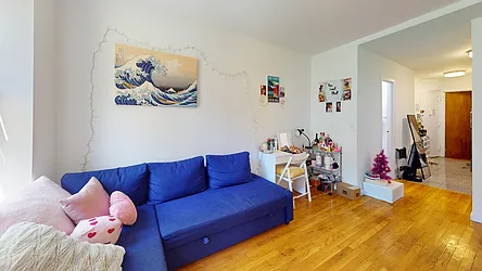 Rented by Bond New York