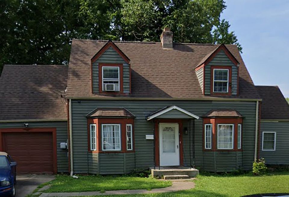 1st image of 3020 Athens Ave