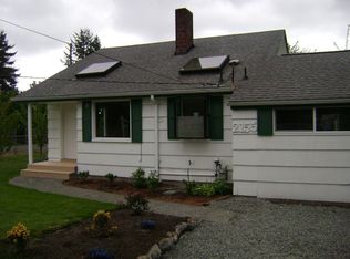 2155 N 117th St, Seattle, WA 98133