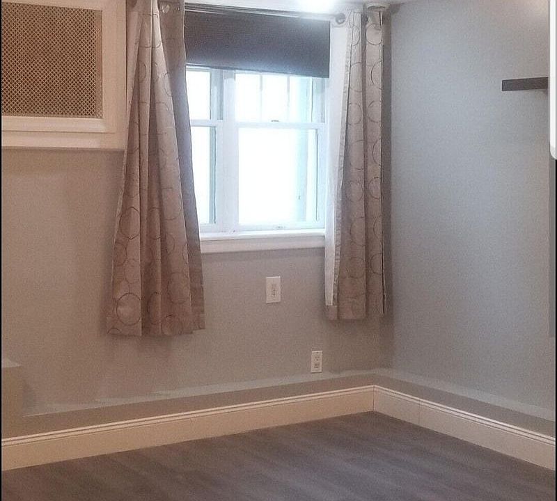 2nd image of 115 E 2nd St #1