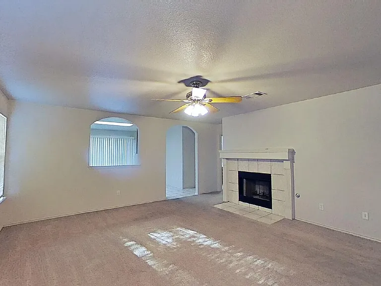 1200 Hughmont Dr — Photo 5