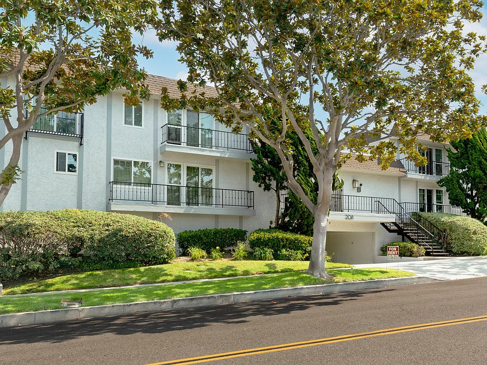 1st image of 208 S Irena Ave Unit 4